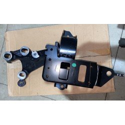 Engine mounting sigra...