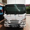 Kaca depan Elf New Giga kecil