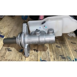 Master rem atas Innova...