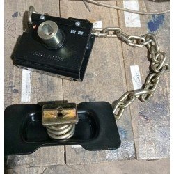 gantungan ban serep traga