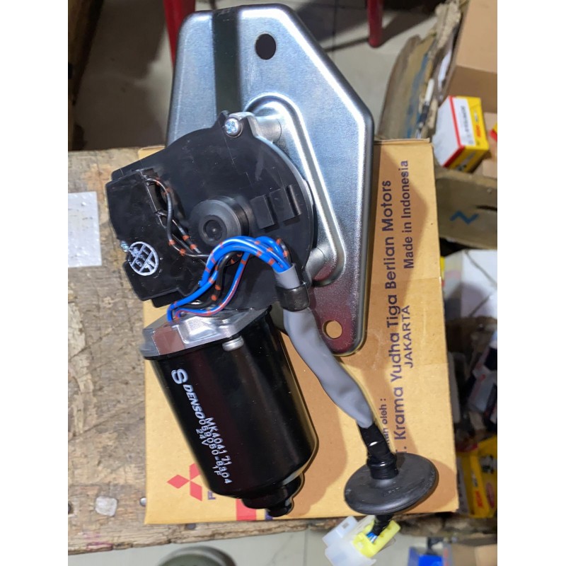 Motor Wiper Canter Original